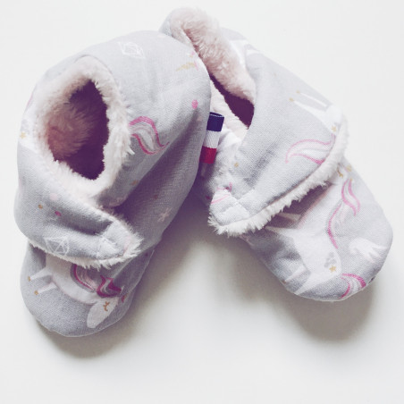 Chaussons bas du COFFRET DE NAISSANCE LICORNE