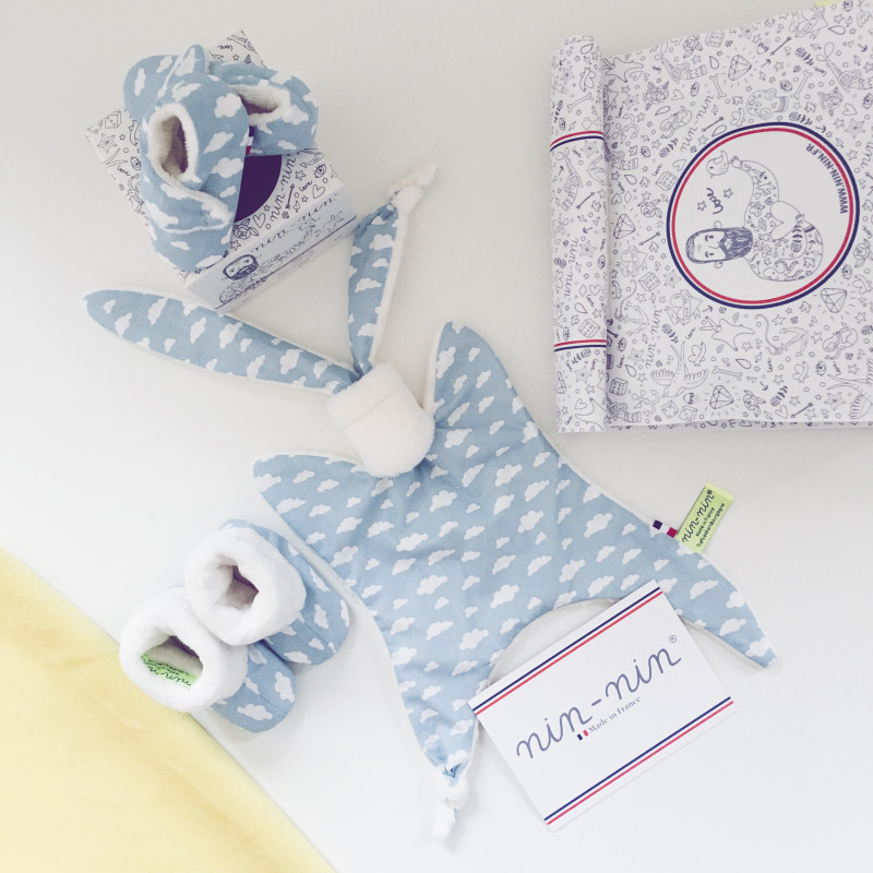 COFFRET DE NAISSANCE NUAGE BLEU