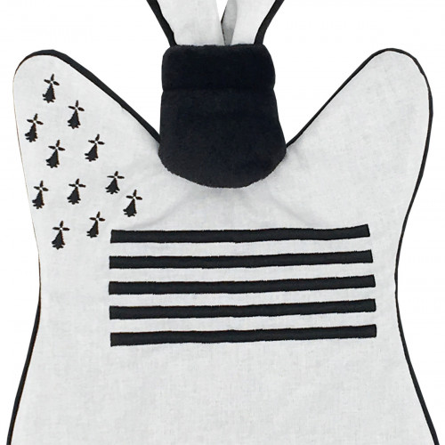 Broderie doudou Breton personnalisable. Cadeau de naissance original et made in France. Nin-Nin